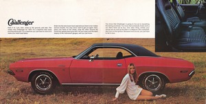 1970 Dodge Challenger (Cdn)-02-03.jpg